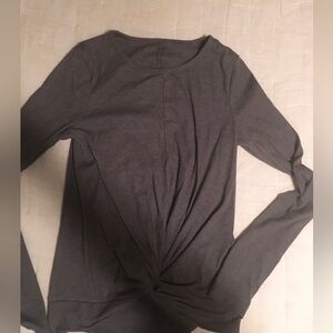 Women's Gray Twist Workout Shirt